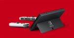Nintendo Switch (modelo OLED) con base y mandos Joy-Con blancos - Imagen 5